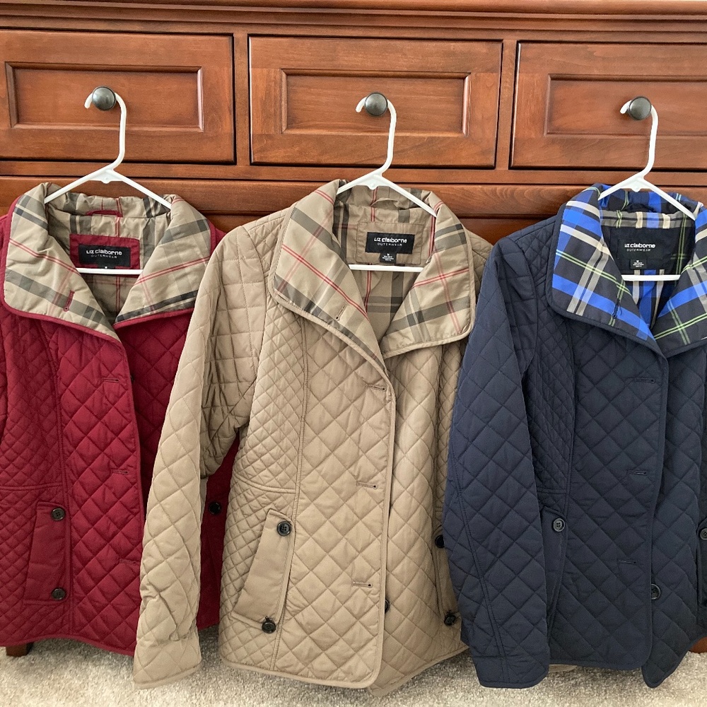 Light weight jackets
